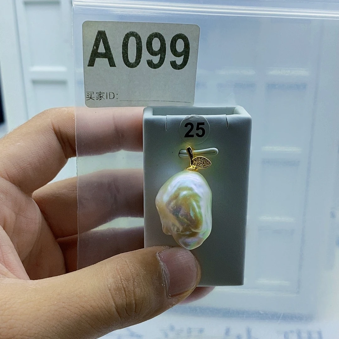 淡水珍珠合金颈饰