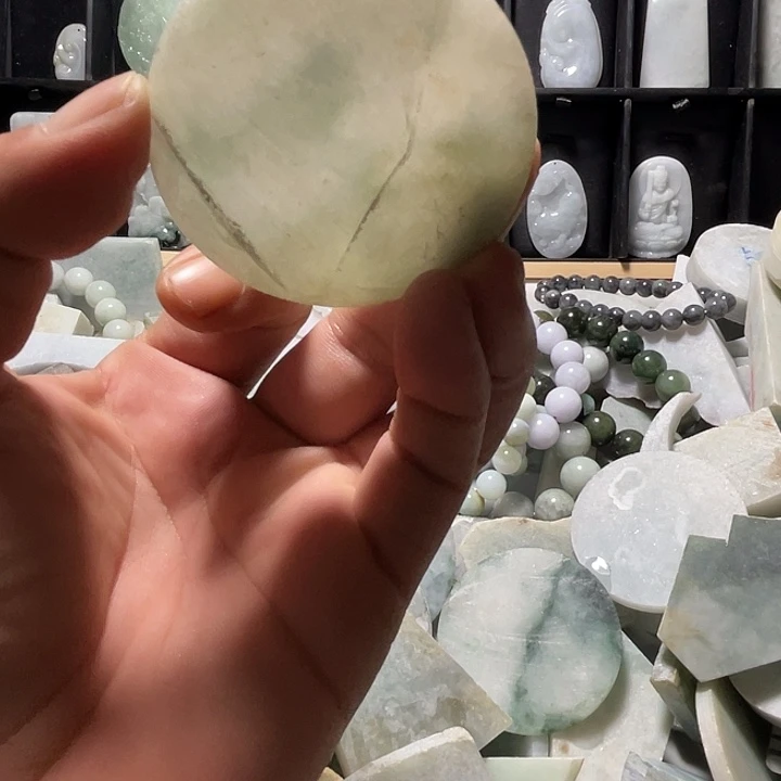 翡翠未镶嵌套链翡翠牌子料