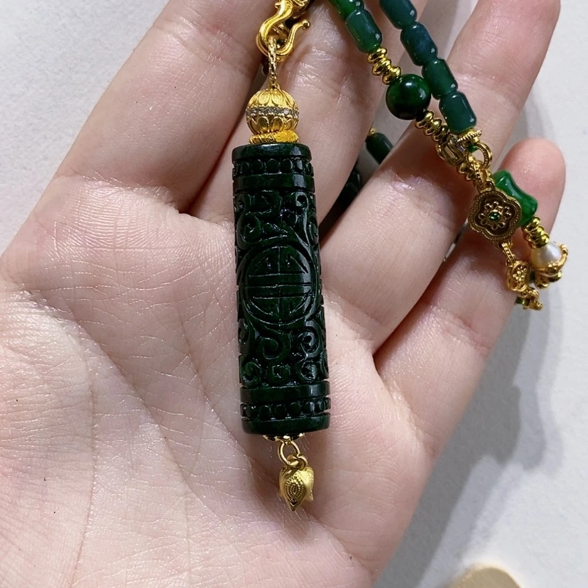 【闪购商品】翡翠未镶嵌颈饰