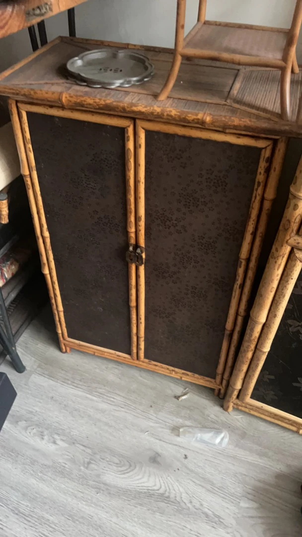 明式架子梅鹿竹瑕疵