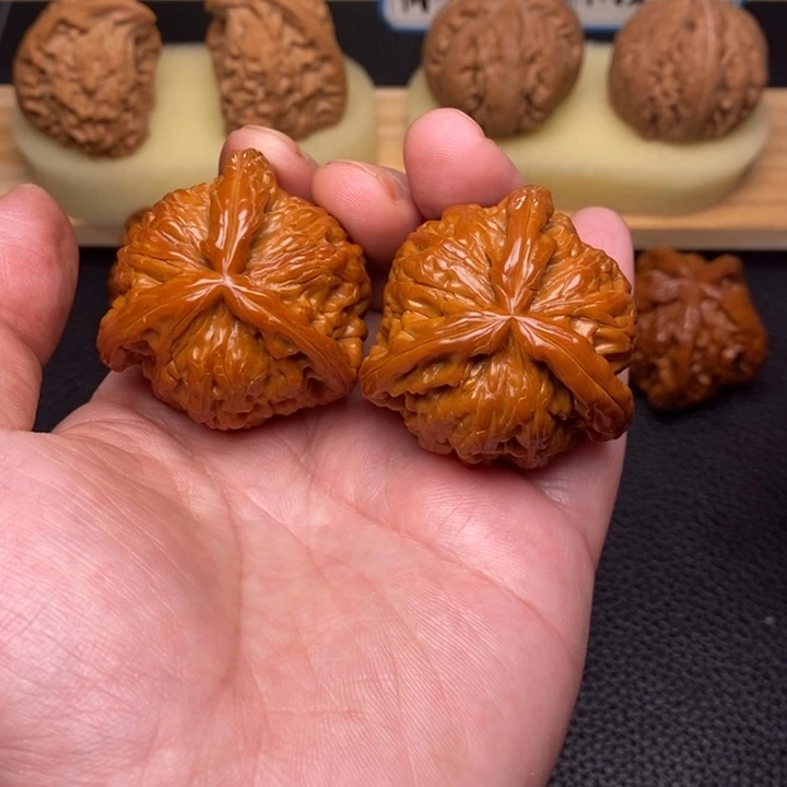 把件文玩核桃李****ʃ工艺三棱