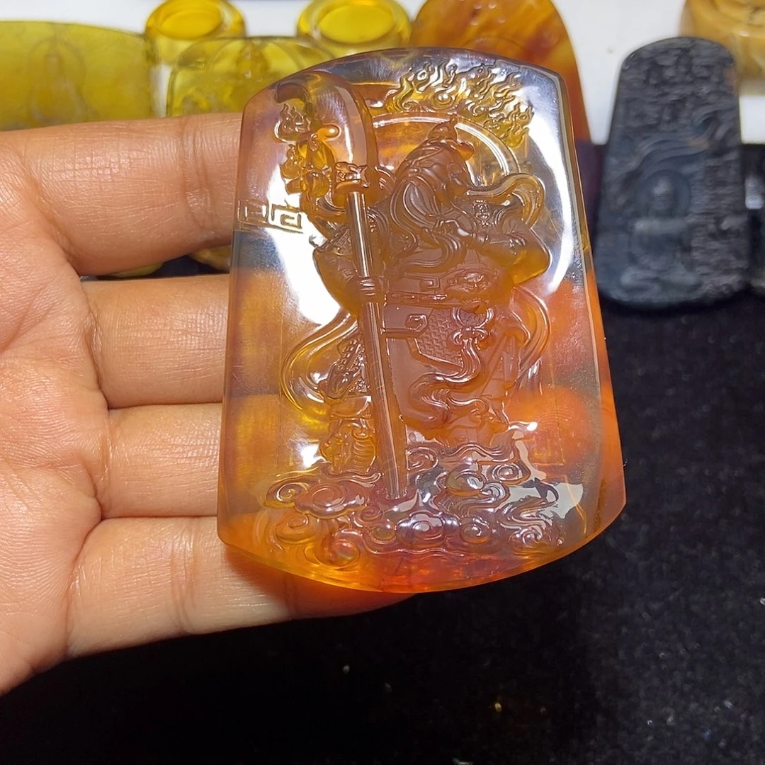 琥珀未镶嵌颈饰缅甸天然琥珀吊坠