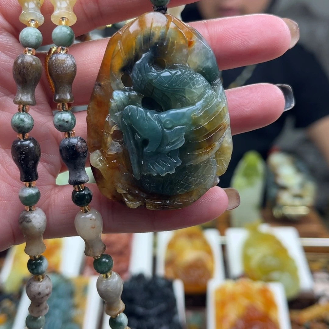 岫玉未镶嵌挂件挂件