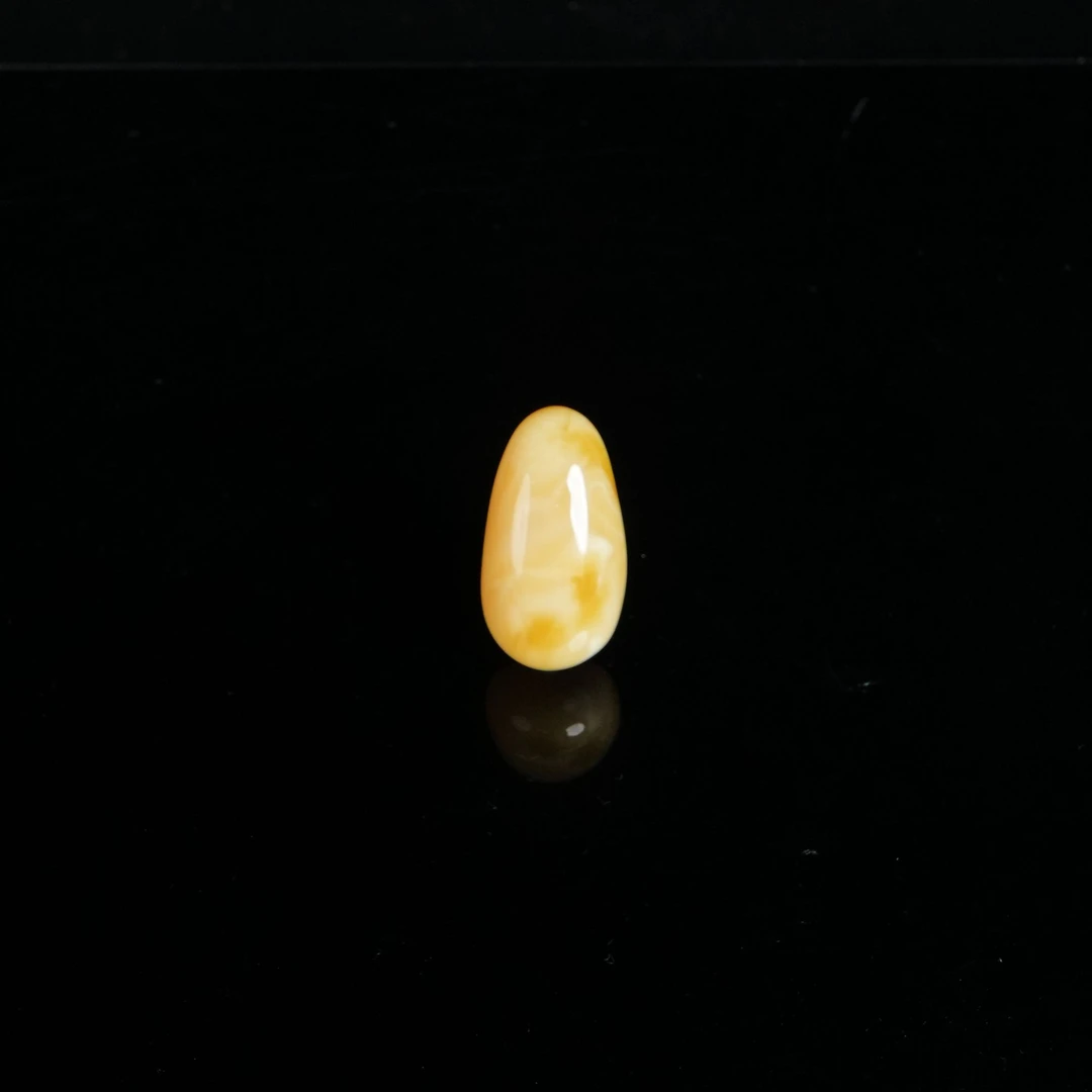 DY-M254俄料白花蜜蜡水滴吊坠15.5g