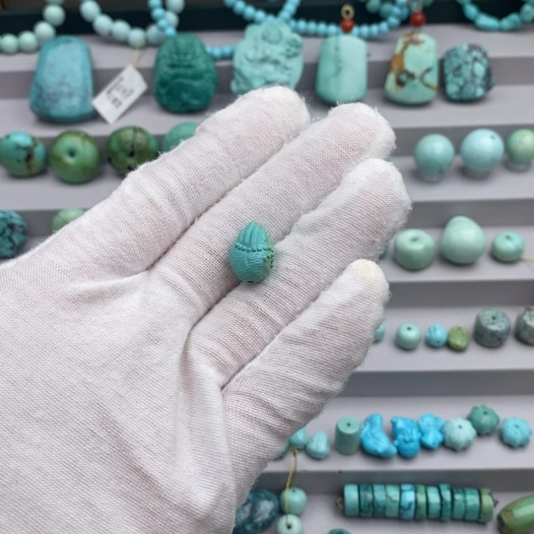 未镶嵌绿松石佛手