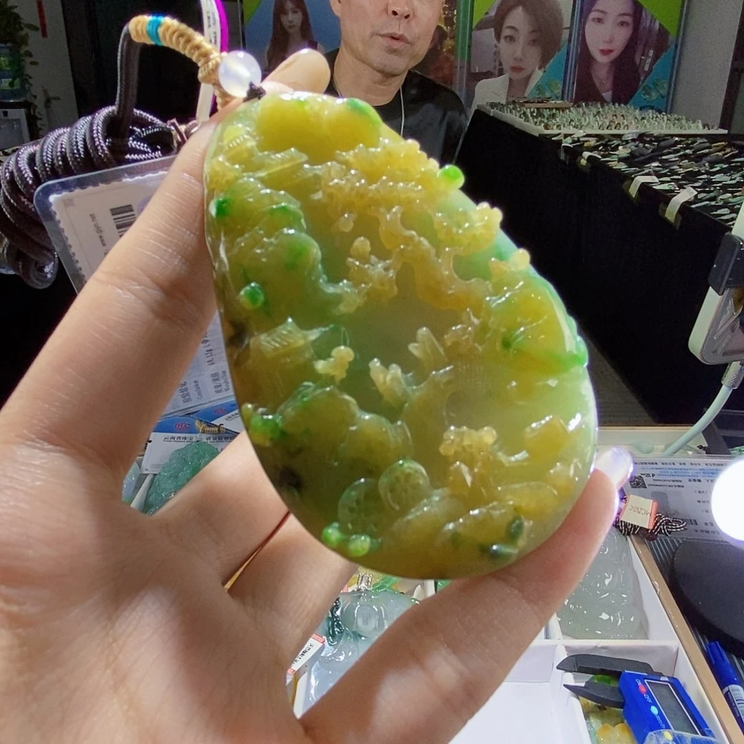 颈饰未镶嵌翡翠翡翠