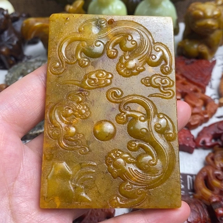 蛇纹石玉未镶嵌颈饰101