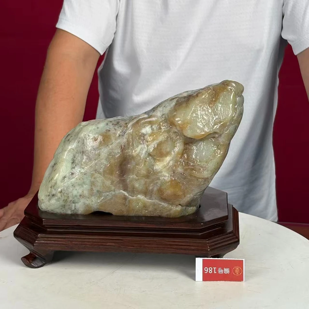 新疆玉料原石带底座发一件编号186