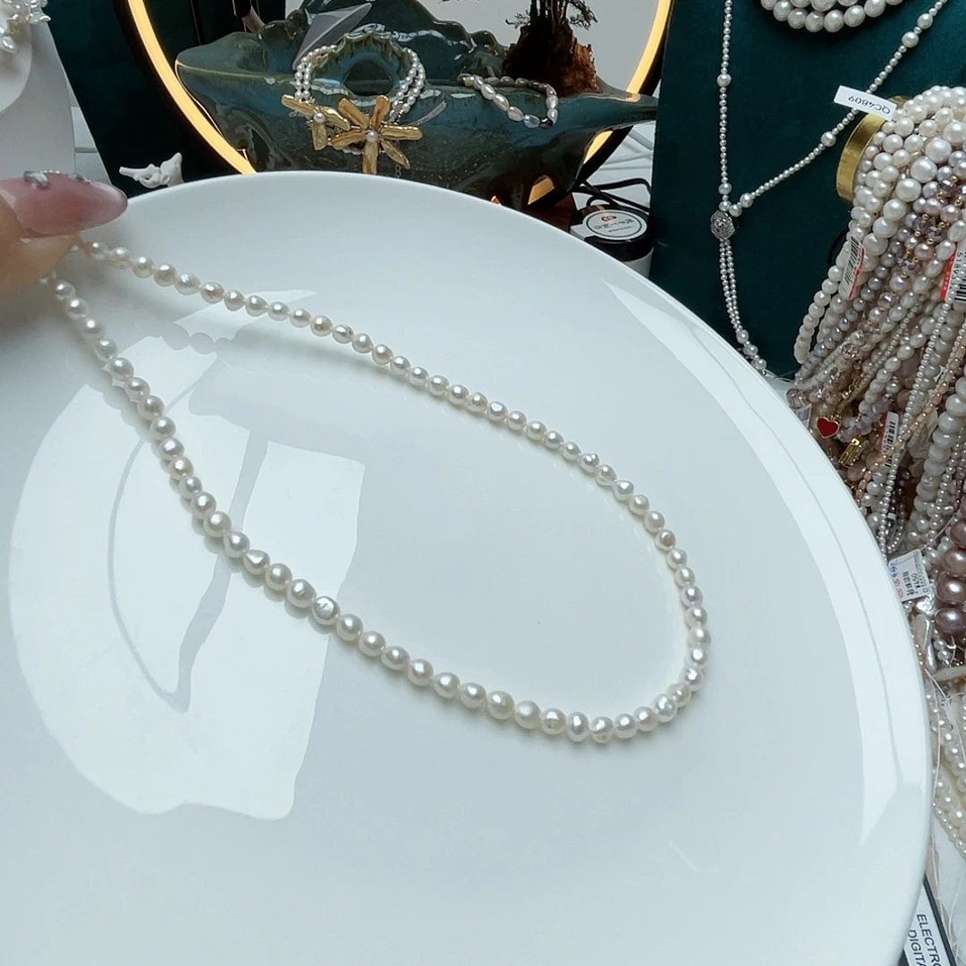 淡水珍珠颈饰未镶嵌