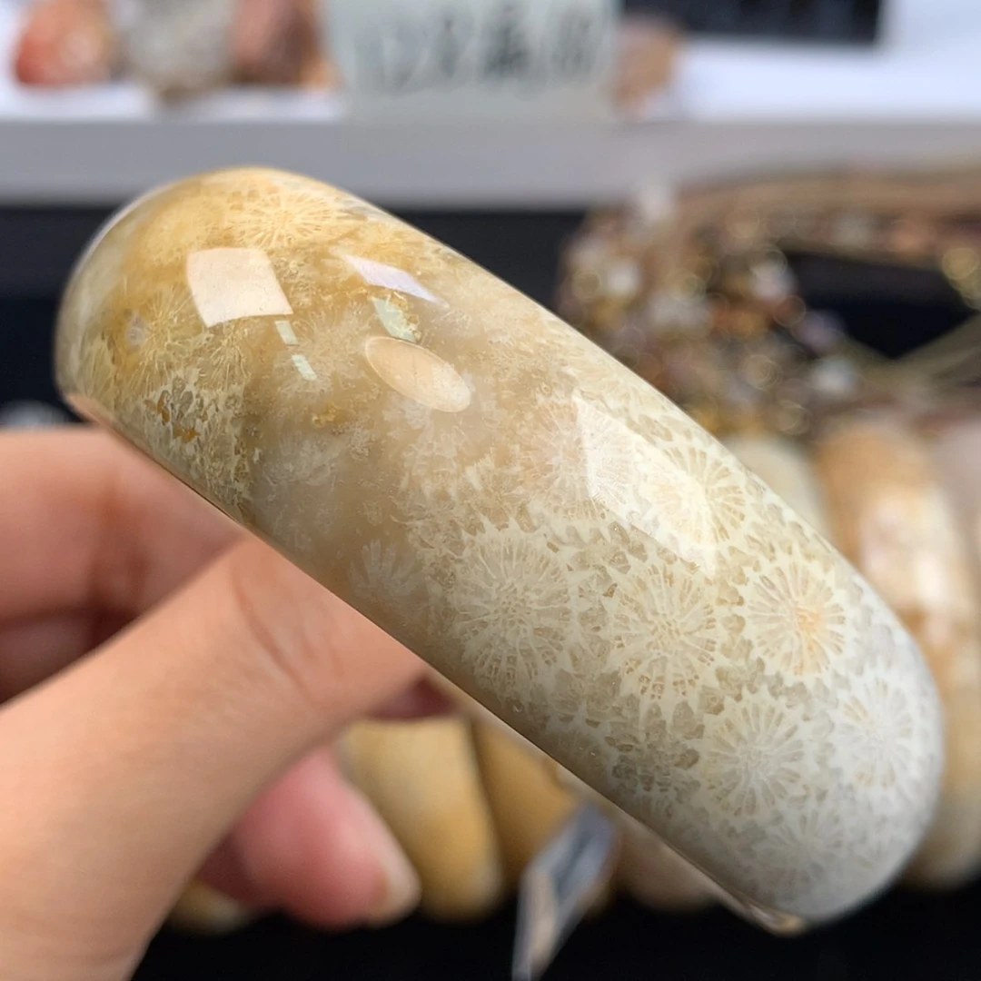 【闪购商品】硅化珊瑚（珊瑚玉）未镶嵌颈饰立体双面大花59.2