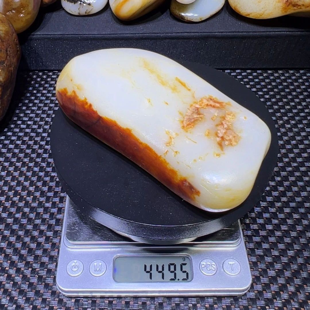 和田玉（子料）未镶嵌吊坠(不含链)449克