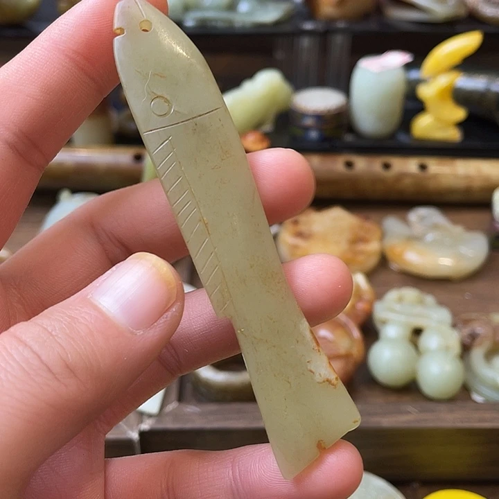 和田玉（糖玉）未镶嵌颈饰