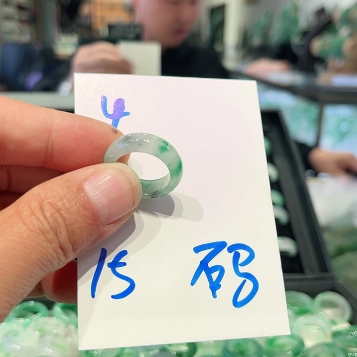 石英质玉未镶嵌戒圈