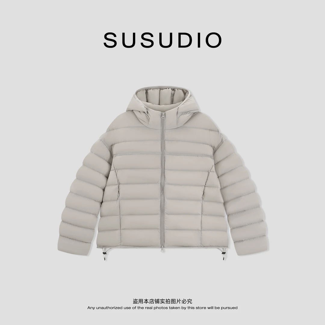 SUSUDIO 95白鸭绒 绗缝细密锁温连帽护颈蓬松保暖羽绒服 70370