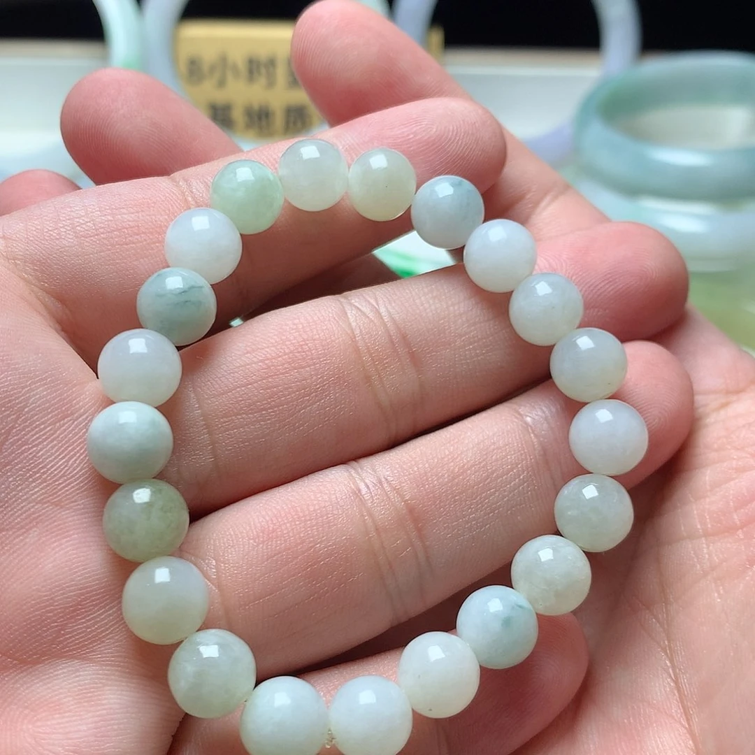 颈饰未镶嵌翡翠卡9