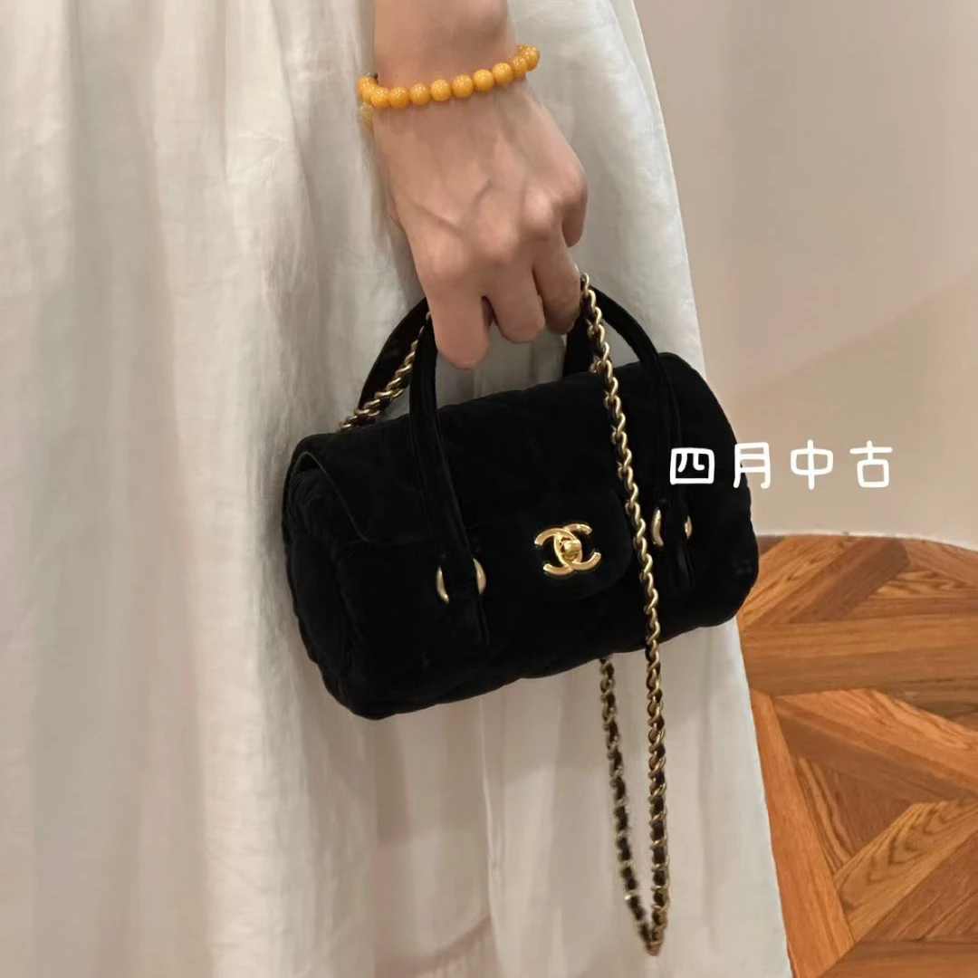 95新 Chanel/香奈儿 丝绒小圆筒vic限定款包包 24年 51502