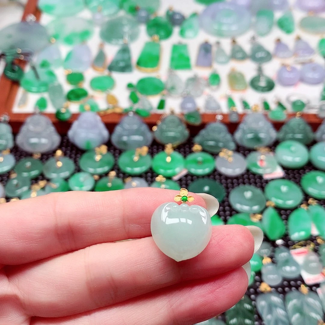 翡翠18K金镶嵌吊坠(不含链)