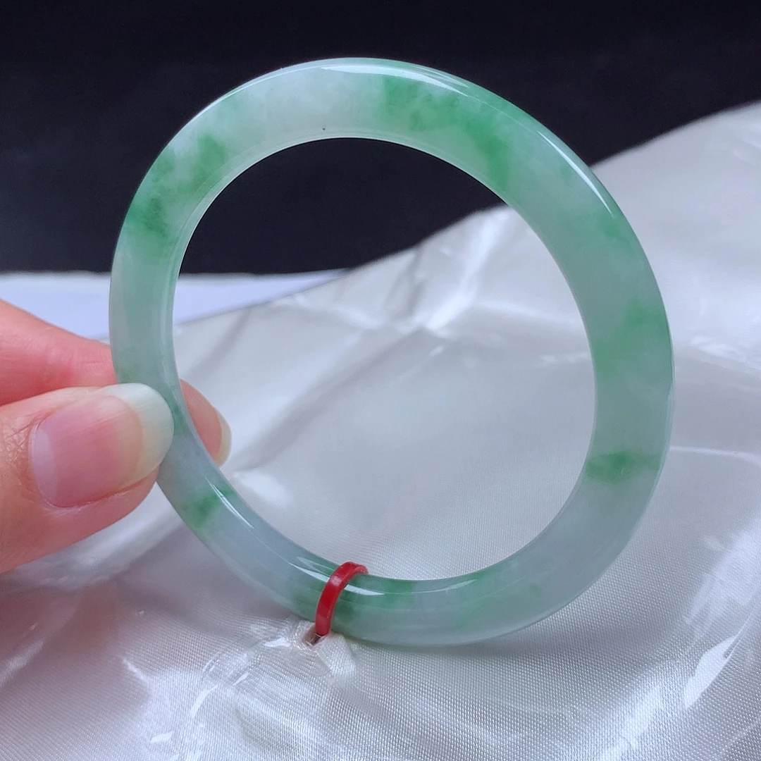 翡翠未镶嵌手镯54扁圆y562436