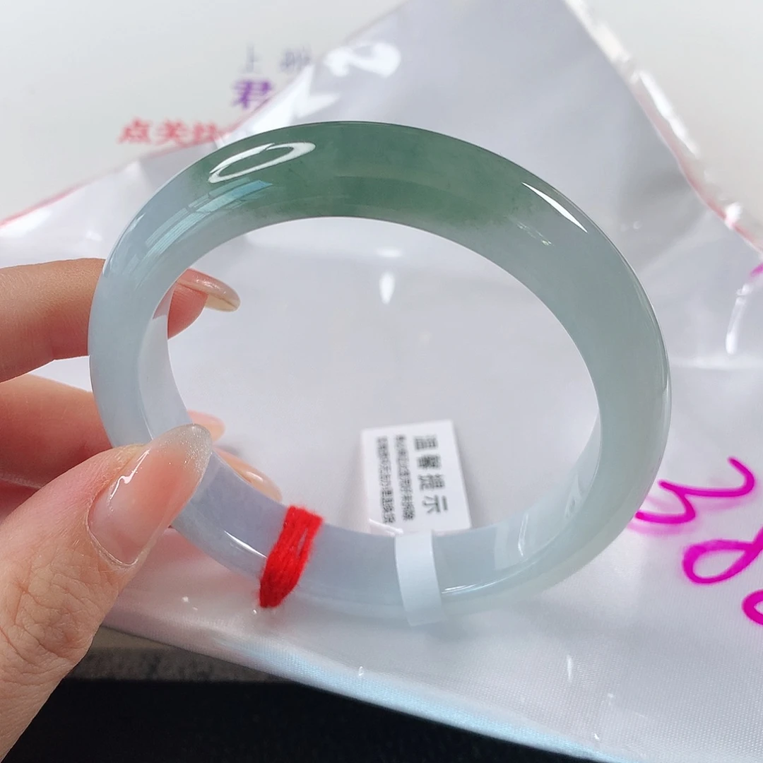 翡翠手镯未镶嵌 正圈⑨⑧