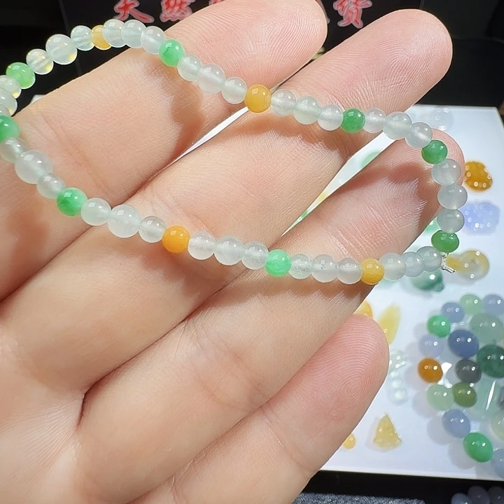 定制翡翠未镶嵌多宝手串
