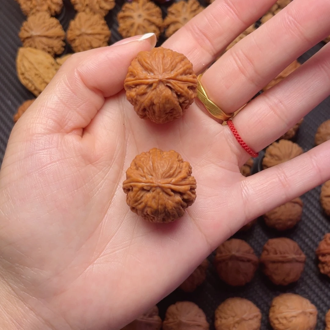 把件文玩核桃玉玲珑