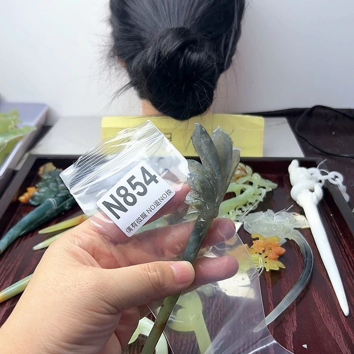 蛇纹石玉发饰合金彼****梦