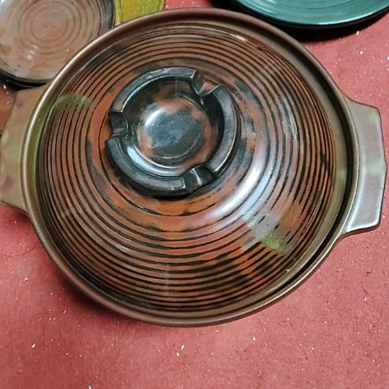 瓷片五厂，七厂各种摆件，瓷片，均有瑕疵！