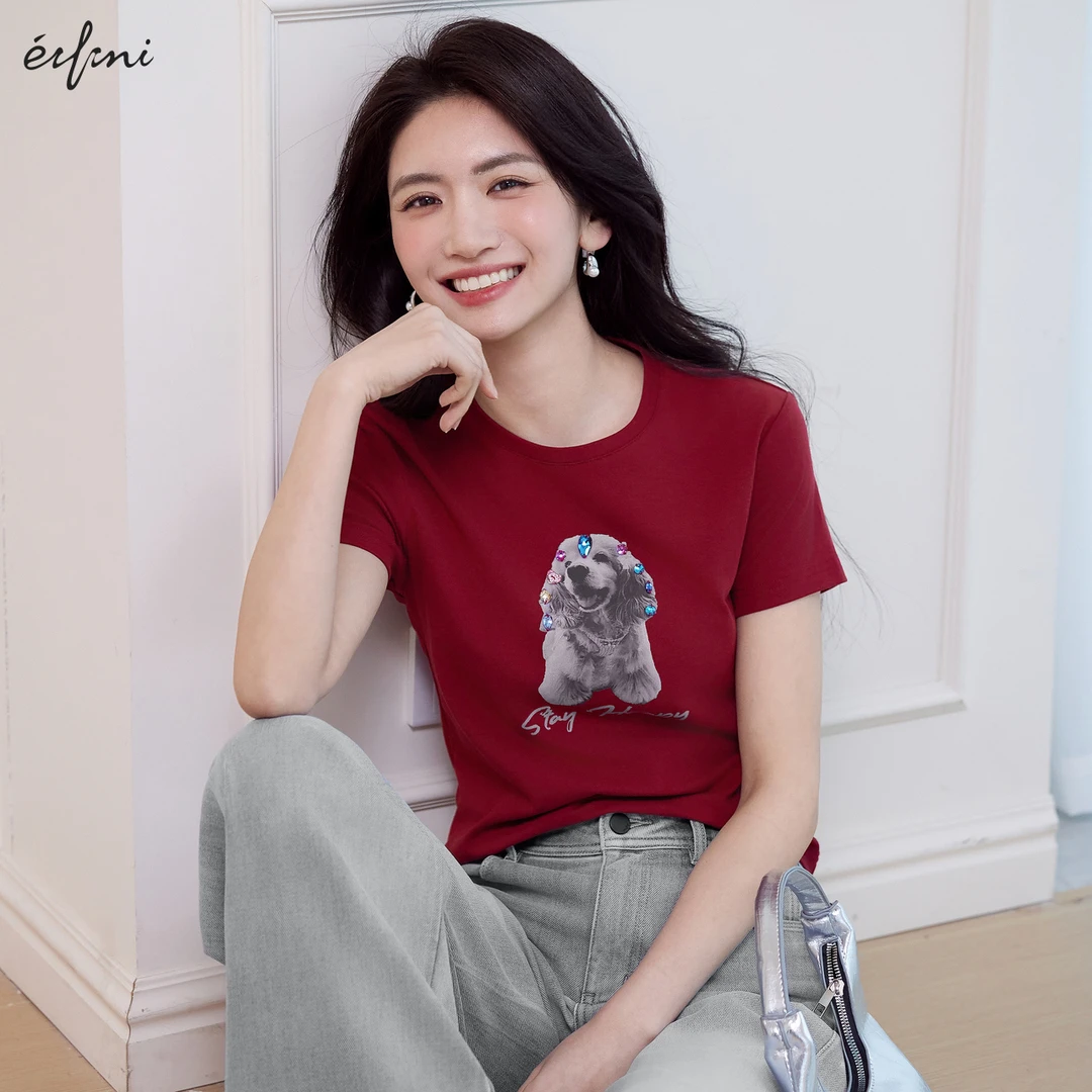 伊芙丽时尚修身红色小狗正肩T恤女装25夏季圆领印花上衣1G2901001