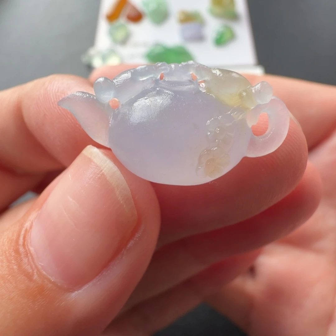 定制翡翠未镶嵌冰紫把把胡