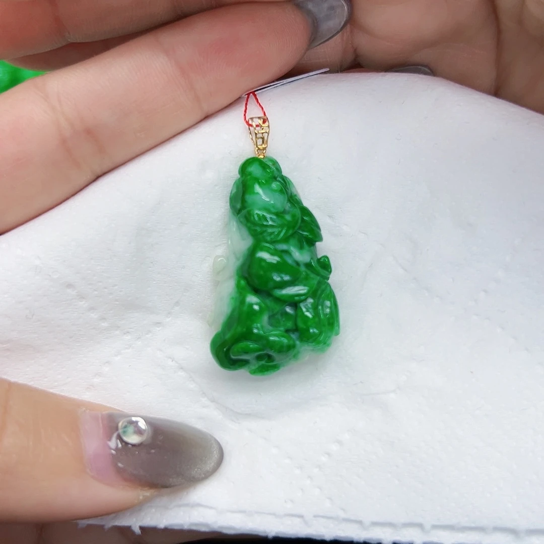 翡翠颈饰18K金镶嵌天然Ａ货翡翠