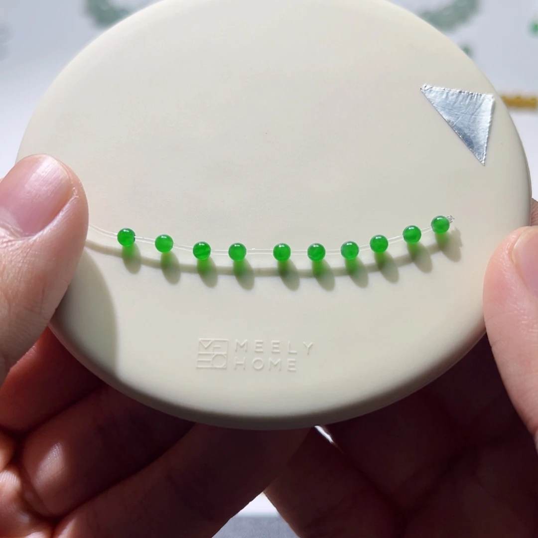 散珠翡翠多样性发一颗