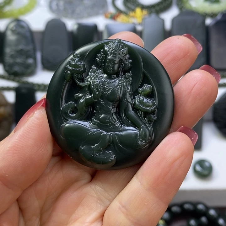 和田玉未镶嵌珠宝奇石