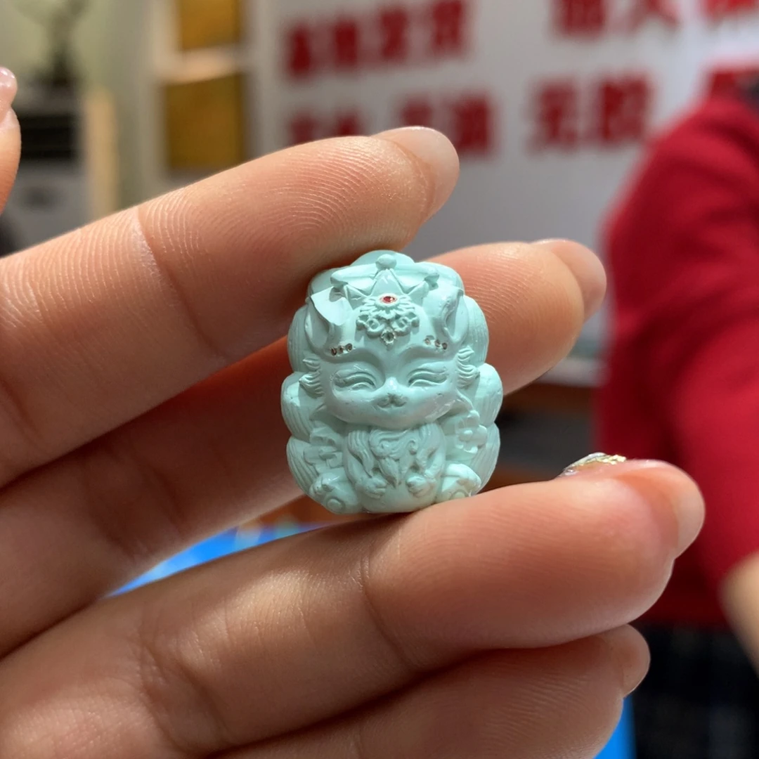 绿松石配饰未镶嵌