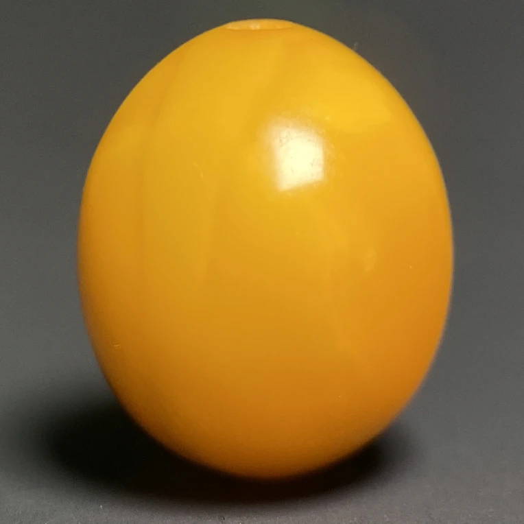 鸡油黄老蜜蜡14.9*14.7mm