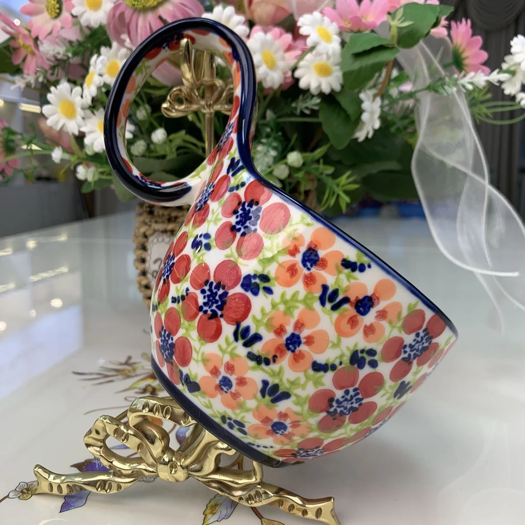 新瓷新疆包邮【碧丝粉黛】手绘450ML曲把杯一个