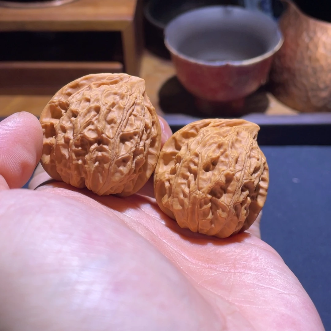 文玩核桃吊坠37兴隆山一代金牛