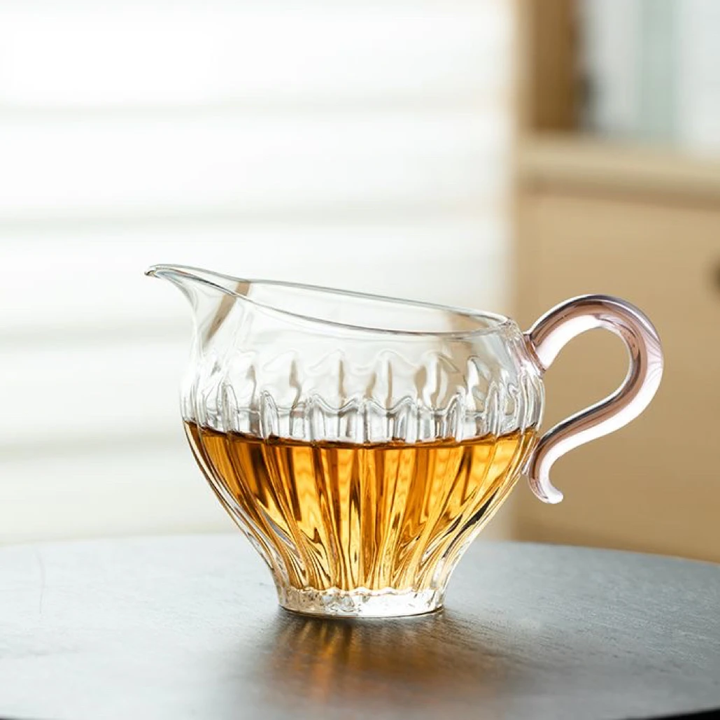 玻璃公道杯带把防烫公杯耐热加厚高硼硅茶海大容量分茶器鹰嘴匀杯