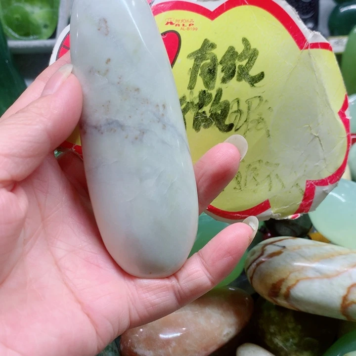 蛇纹石玉未镶嵌手把件