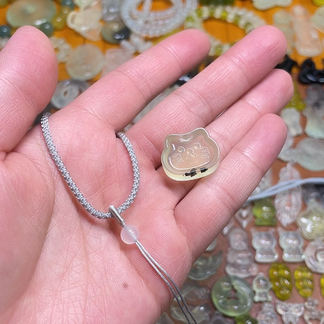 蛇纹石玉吊坠未镶嵌海***