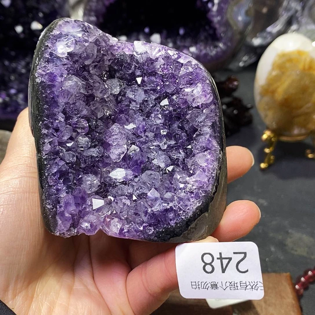 水晶大型摆件（非配饰）未镶嵌