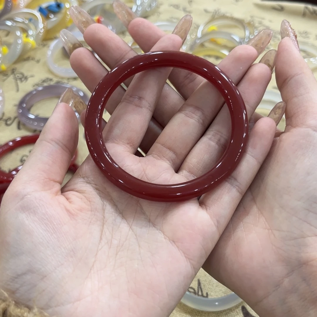 玛瑙/玉髓手镯未镶嵌早***宅