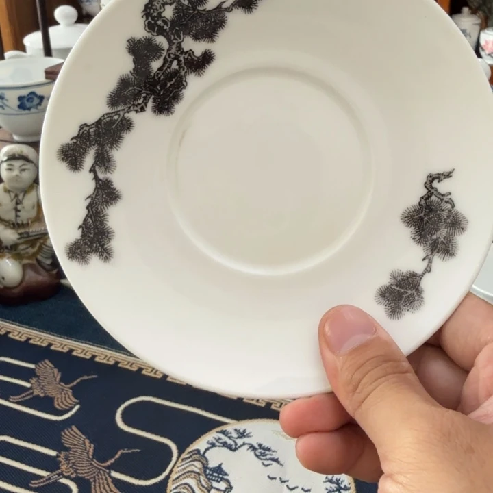 醴陵松树方款杯碟微瑕