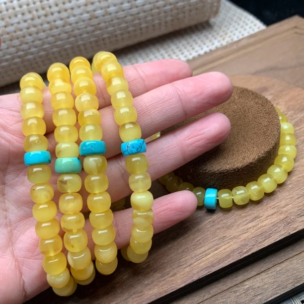 【沫家】精选天然蜜蜡单圈+绿松石隔片【多样性随机发货一条】