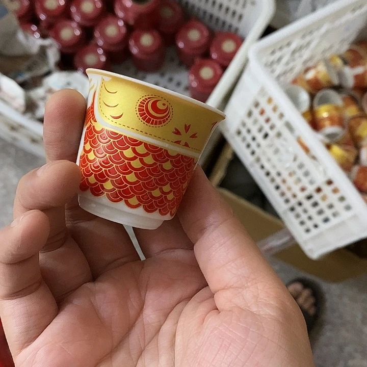 陶瓷艺术品及陶瓷壶