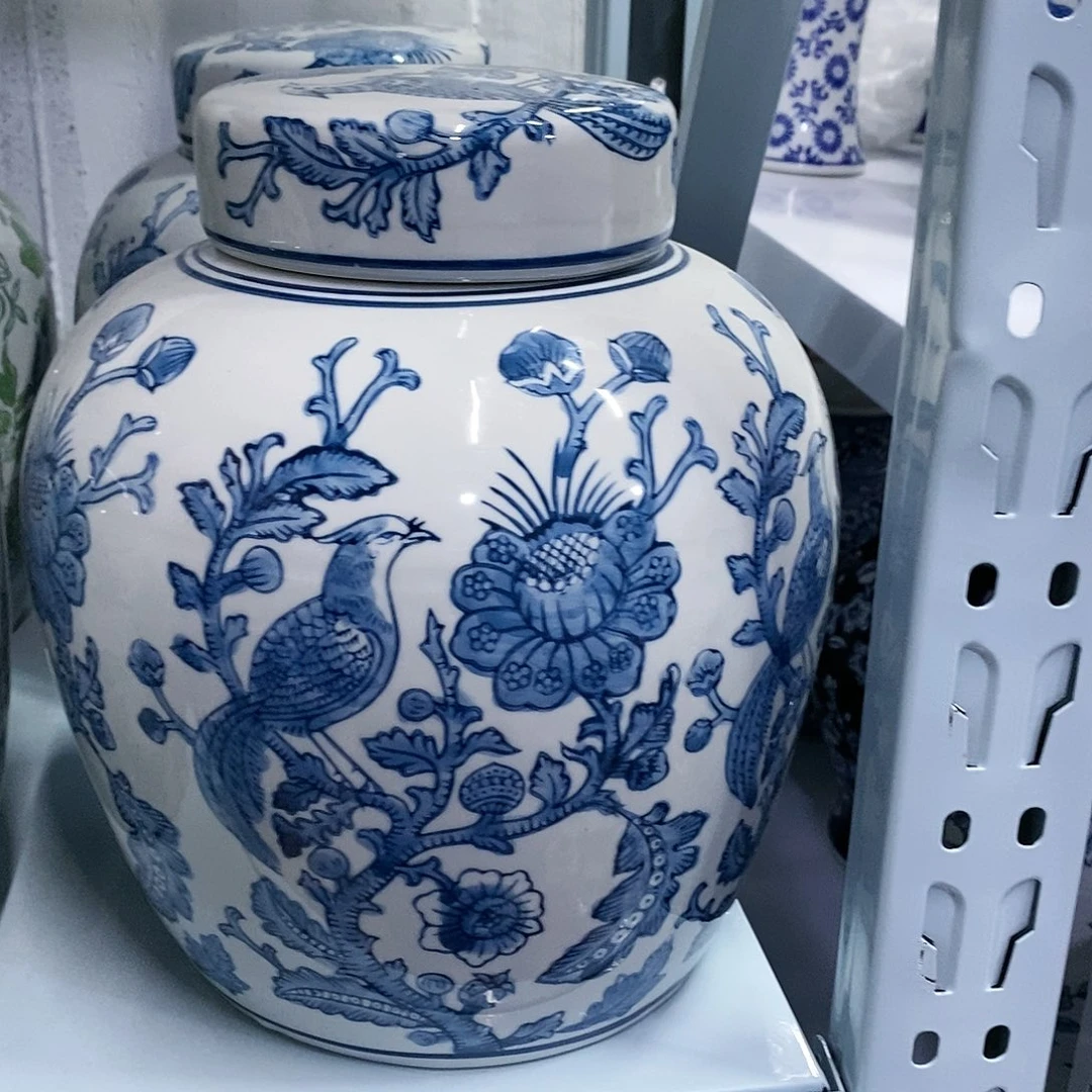 【闪购商品】摆件储物罐瓷器………………………………