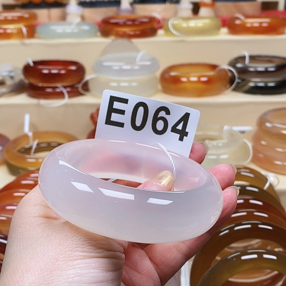 【闪购商品】玛瑙/玉髓手镯未镶嵌乔****乔