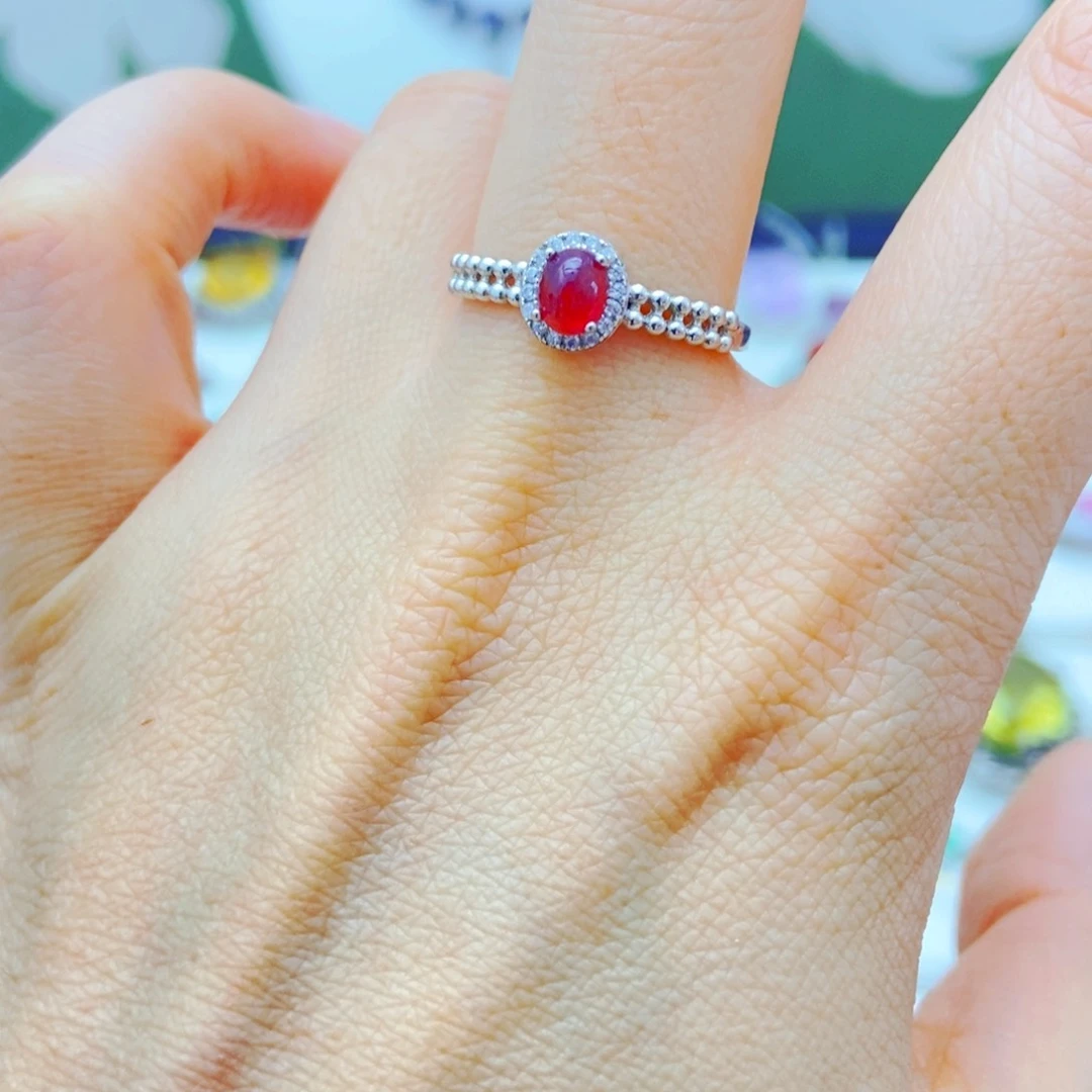 银S925镶嵌戒指红宝石