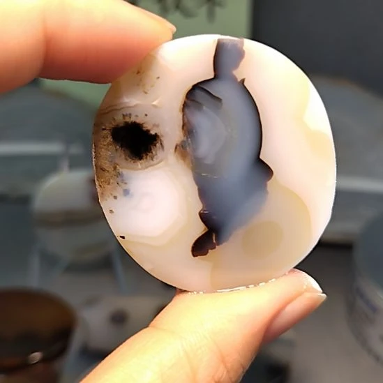 玛瑙/玉髓未镶嵌吊坠挂牌