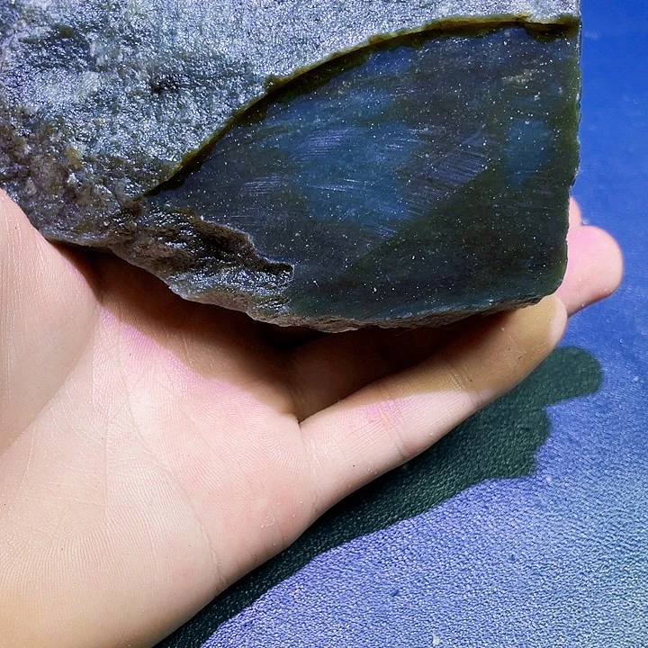 未镶嵌和田玉(糖玉)珠宝半成品