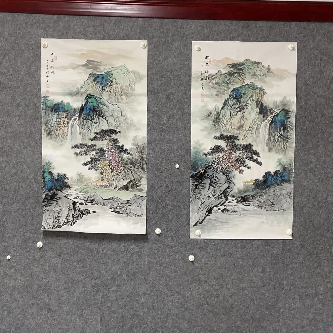 和***播国画三尺画芯 捡漏两张